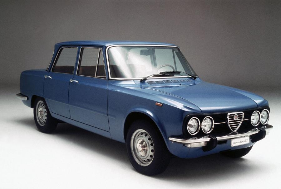  Alfa Romeo Giulia Nuova Super (115) 1974 года  (фото 2 из 9)